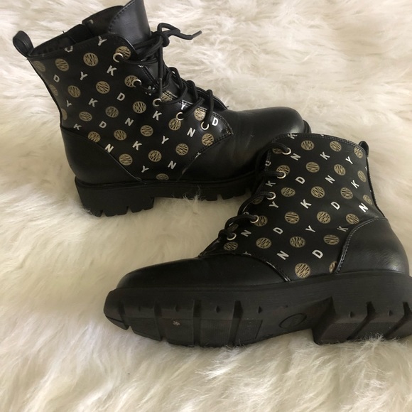 DKNY Stassi Boots Girls Shoes Size 2 - Picture 4 of 8